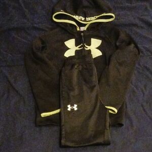 Under Armour Boys Black Hoodie with Neon Accents & Umder Armour Black Pants Sz.7